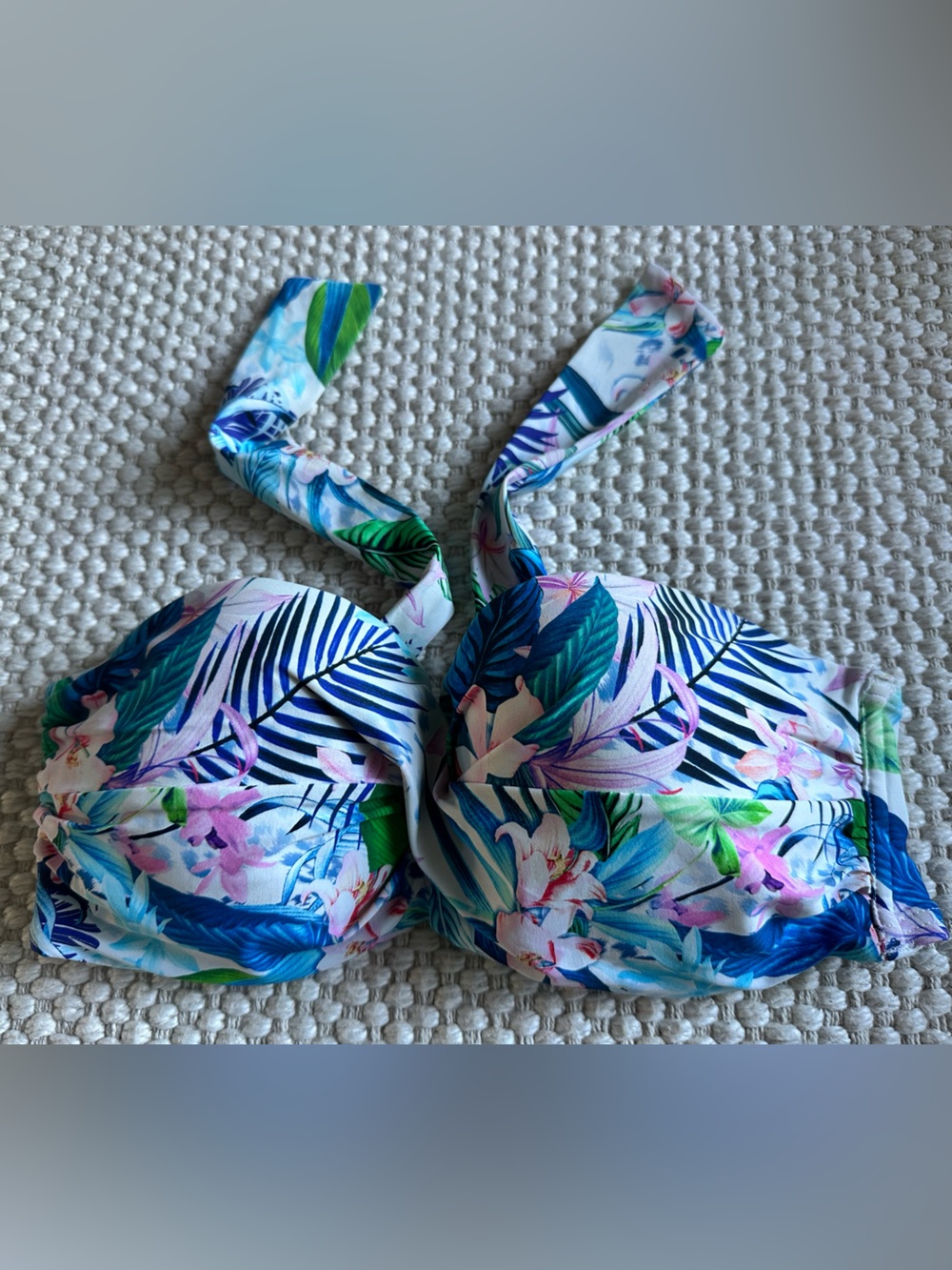 LASCANA for Venus - Tropical Floral Underwire Bikini Top- Blue/Green/Pink